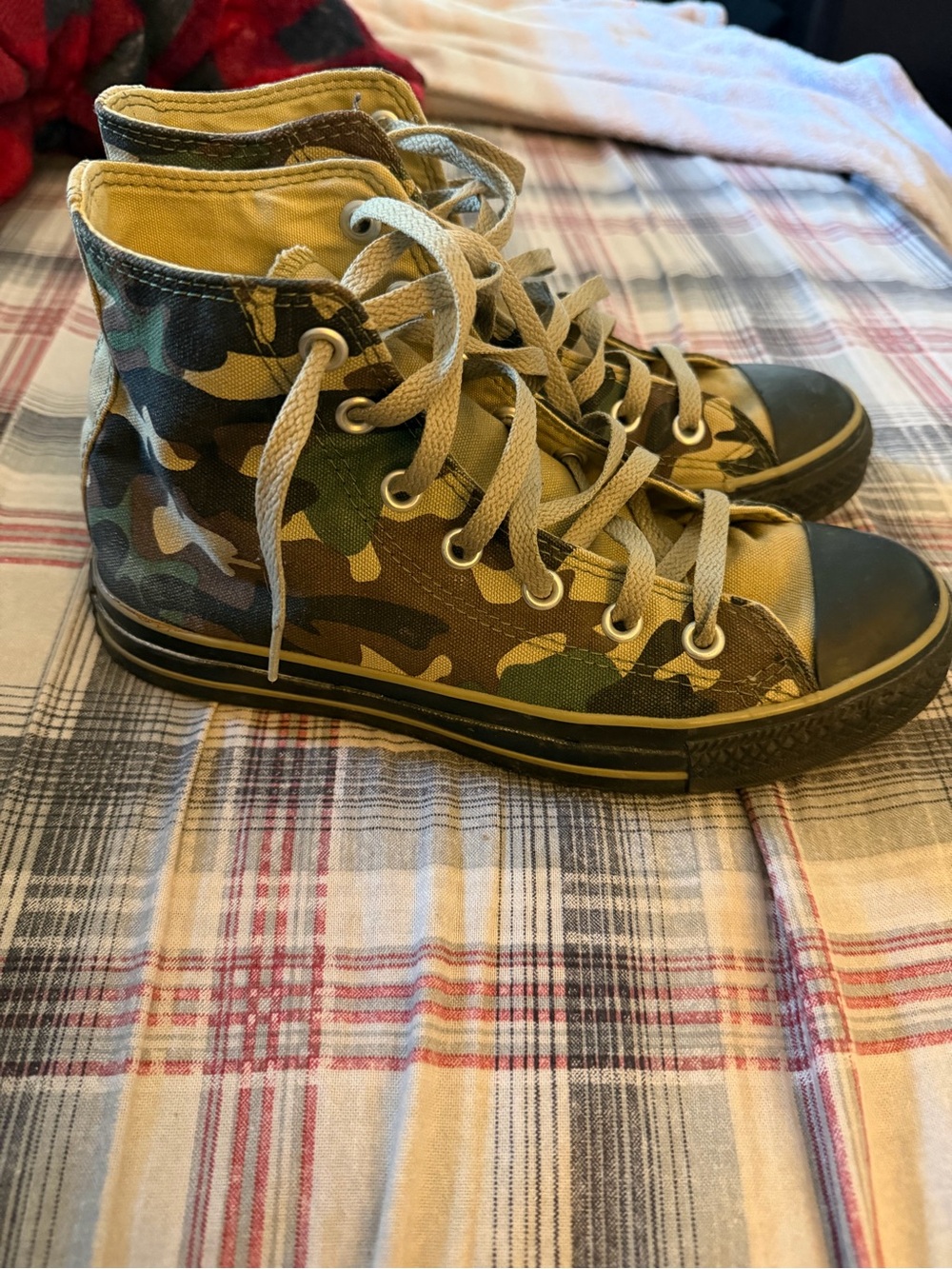 Converse high top sneakers camo